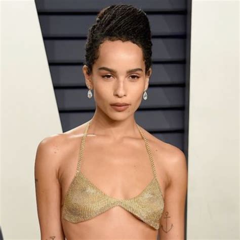celebrities wearing bras   red carpet