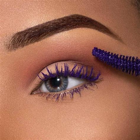 fun ways  wear colored mascara maybelline colored mascara