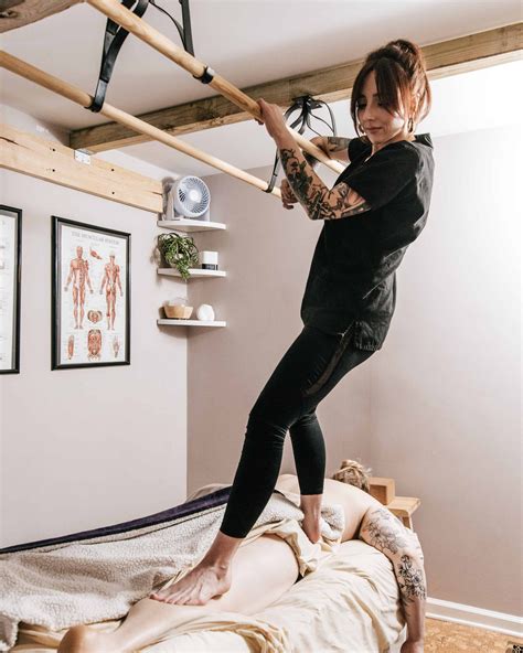 Paige Currier | Licensed Massage Therapist | Detroit, MI