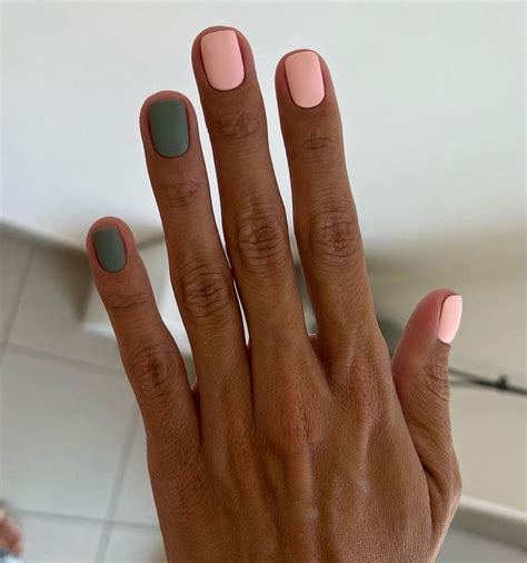 Pin by Laura Cristina on Nails | Manicure, Band nails, Gel nails