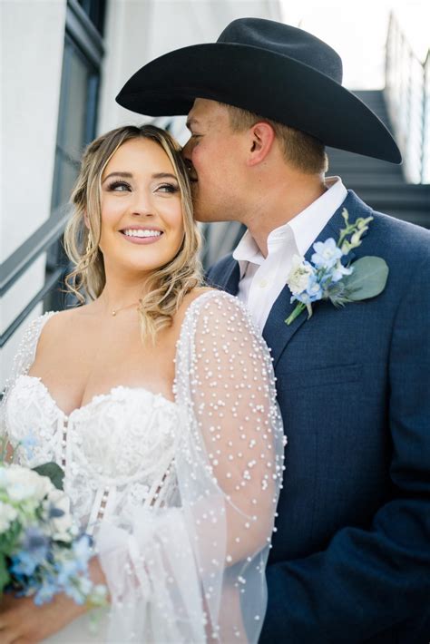 How to Prepare for Your Role as Mother of the Bride