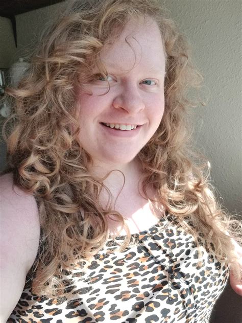 Celebrating the Life of Julia G Hayes: Official Obituary 20