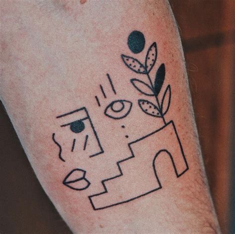 55 Minimalist Tattoo Ideas That Capitalize On Form | Minimalist tattoo ...