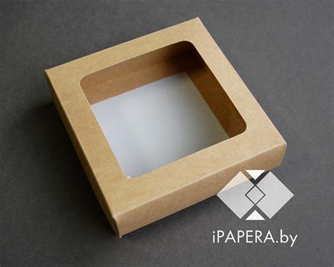 Коробка «Крафт с квадратным окном» 10*10*3 см — iPapera