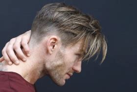 9 Best Middle Part Hairstyles for Men | Man of Many