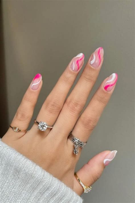 Cute Summer Nails 2025 Shapes - Zoe Rees