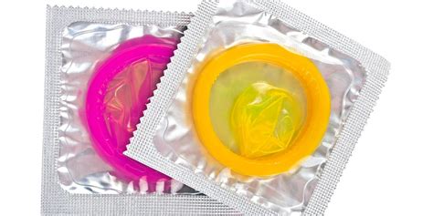 Condoms: how to use and what they do not protect - All My Family Care