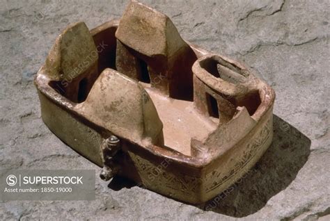 Peru, Arts, Inca Period Ceramic Representation Of Farmers Compound ...