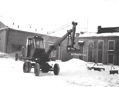 Фотогалерея экскаватора Э-155 сайта www.techstory.ru