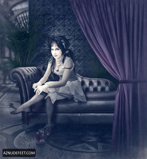 SOFI OKSANEN Feet - AZNudeFeet