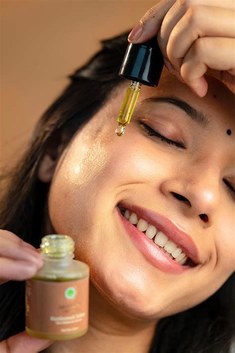 KUMKUMADI TAILAM Skin Radiance Serum – Anahata Organic