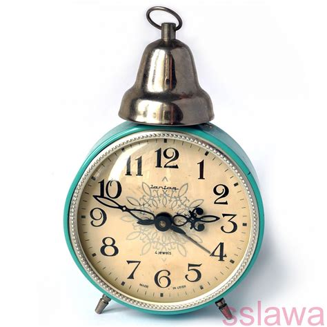 Крупный рабочий будильник СССР Янтарь vintage alarm clock Jantar USSR ...