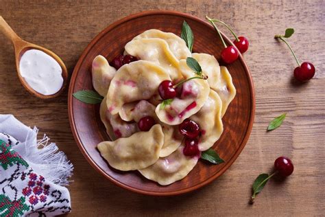 Вареники с вишней | Rezepte, Leckere rezepte, Lecker