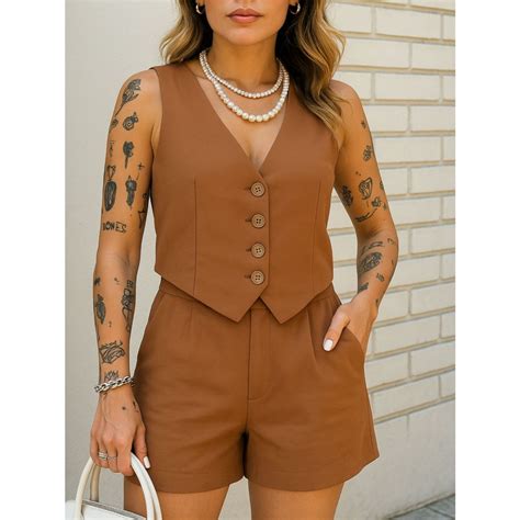 Colete E Short Alfaiataria - Conjunto Feminino Colete e Short em Alfaiataria Conforto e Elegância ...