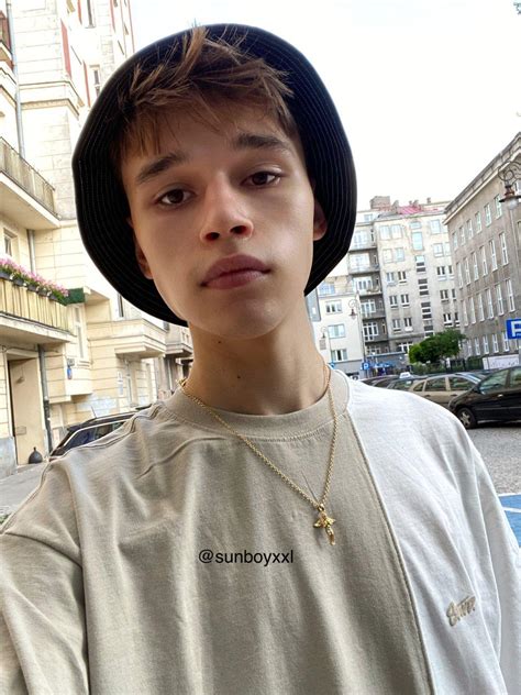 18 twink : cuteguys