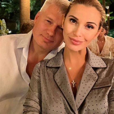 Дочь снова с няней? Ольга Орлова показала, какое романтическое ...