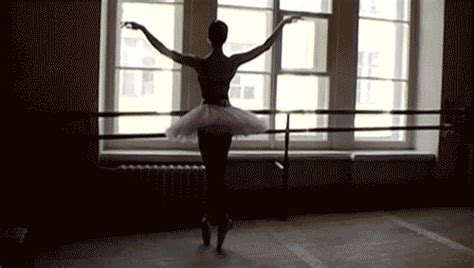 Beautiful Girl Dance GIF - Find & Share on GIPHY