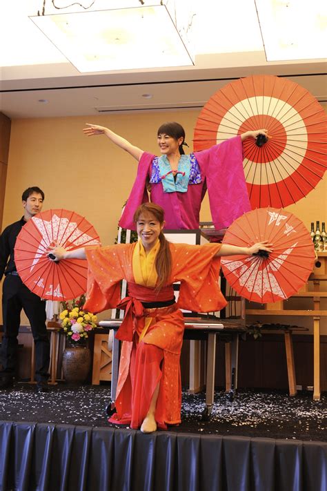 Japanese dancing. | Inspiration, Dance, Japanese