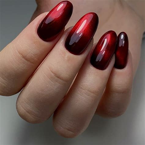 Кошачий глаз. Красный кошачий глаз. Маникюр