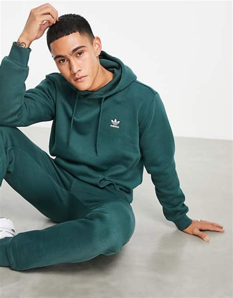 adidas Originals – Essentials – Zielona bluza z kapturem | ASOS
