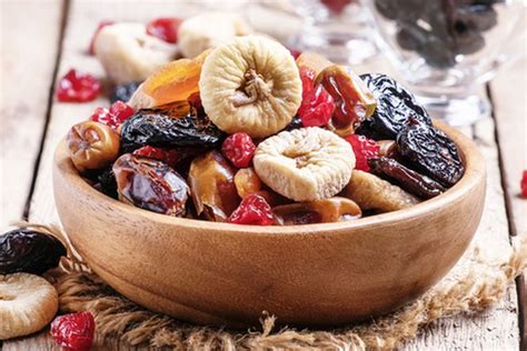 Foto : 6 Jenis Buah-buahan Kering yang Rasanya Enak dan Kaya Nutrisi