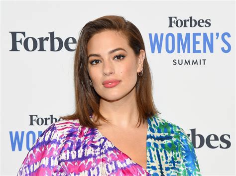 Ashley Graham Shows Off Her Postpartum Tummy Three Months After