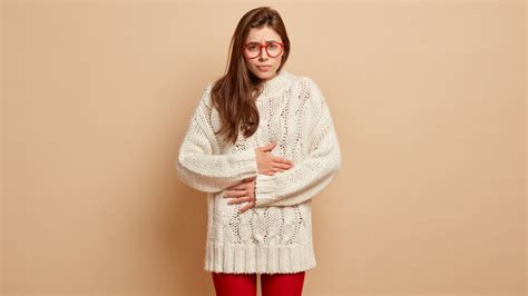 Digestive problems: 5 leading causes of stomach pain | HealthShots