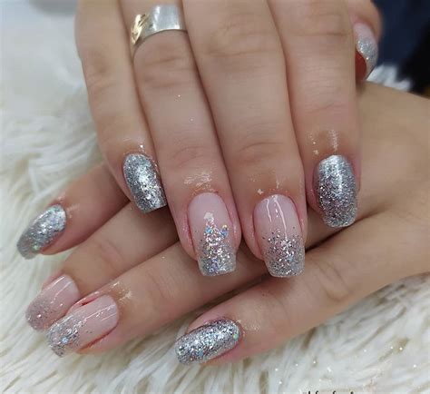 Unha Em Gel Com Glitter