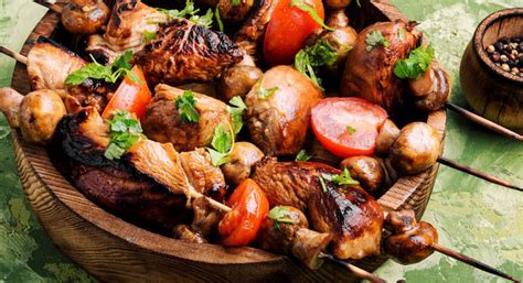 15 Most Popular Russian Food & Cuisines to Try