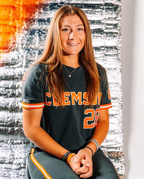 Maddie Moore – Clemson Tigers Official Athletics Site