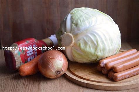 Солянка из капусты с сосиской: рецепт с фото | Легкие рецепты