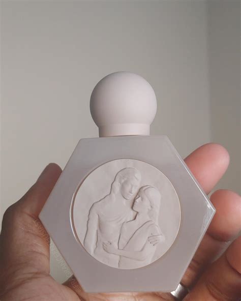 KKW x Kris KKW Fragrance perfume - a fragrance for women 2020