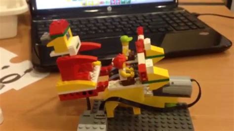 Лего WEDO Дед мороз на оленях - YouTube