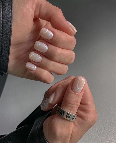 Pin by Полина on Дизайны педикюра ногтей | Gel nails, Stylish nails ...