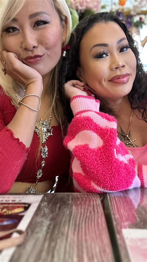 LovelyMimi | @michii_aguitas_frescas 🔥🔥 ️ ️ ️ @mryoumontclair