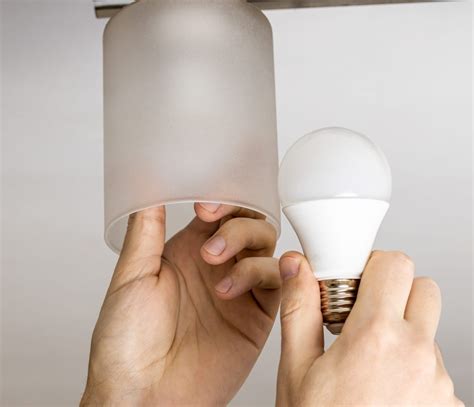 difference  replacement cost  market