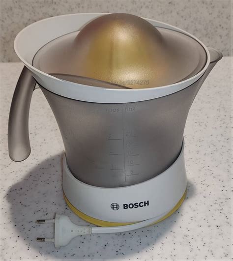 Електрическа Сокоизстисквачка ”Bosch” 25W | Миксери, Пасатори, Роботи ...