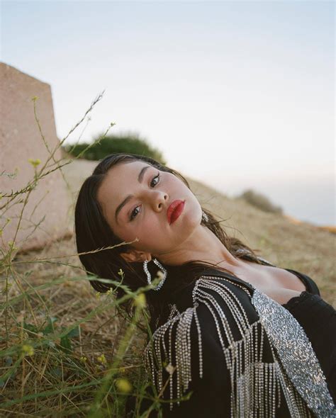 The Bold And Beautiful World Of Amateur Allure
