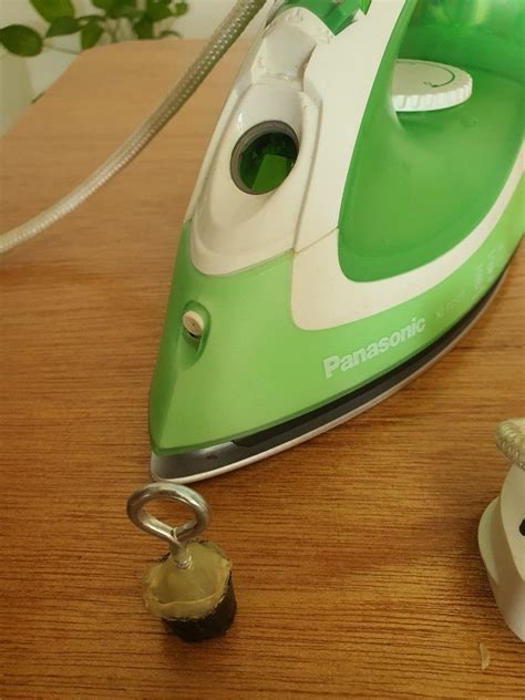 Panasonic Iron NI-p250t, TV & Home Appliances, Irons & Steamers on ...