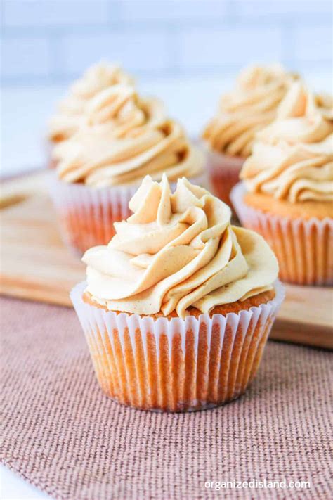 Peanut Butter Cupcakes with Peanut Butter Frosting - Organized Island