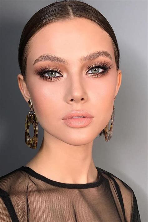 Pin by hoppipolla on ↳ HAIR & MAKEUP | Golden makeup, Bridal makeup ...