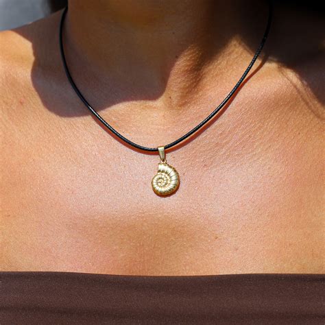 Necklaces – Page 2 – Nola Amsterdam