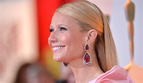 How to target sagging neck skin - beautyheaven