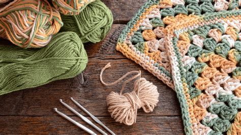 Ultimate Yarn Weight Chart for Beginners: Easy to Follow - Fun Crochet Patterns