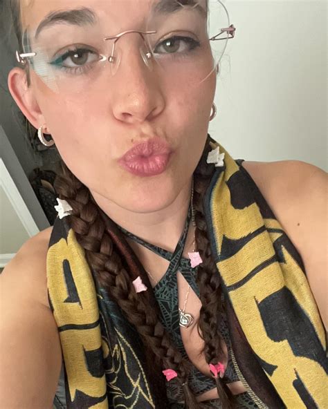 Nicolette Bloom Leaked