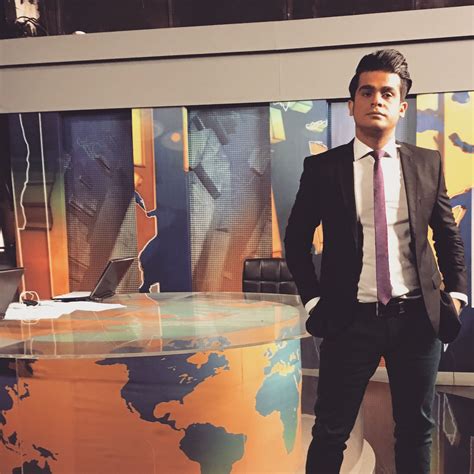 Pin by Asher Alam on Male News anchors wardrobe | Urdu novels, News