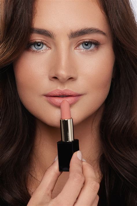 GAFARO COSMETICS PEACHY NUDE – GAFARO