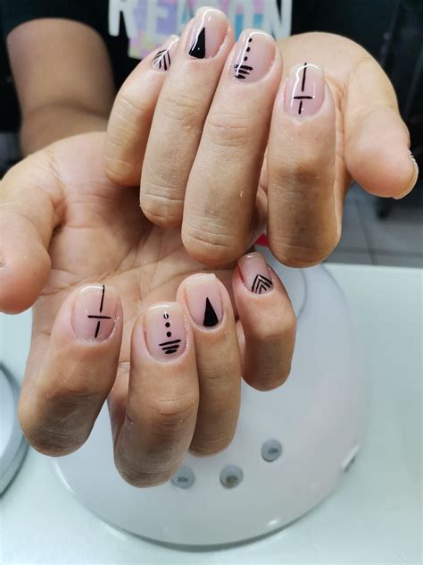 Pin on uñas hombre