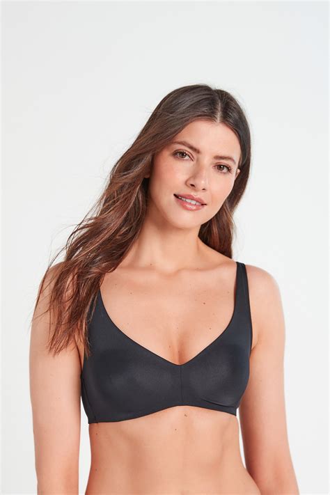 Buy Black/White/Nude Non Pad Non Wire Microfibre Smoothing T-Shirt Bras