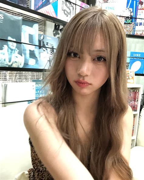 Vivi X33 2024: The Unseen Footage  Must-See Video Image 11